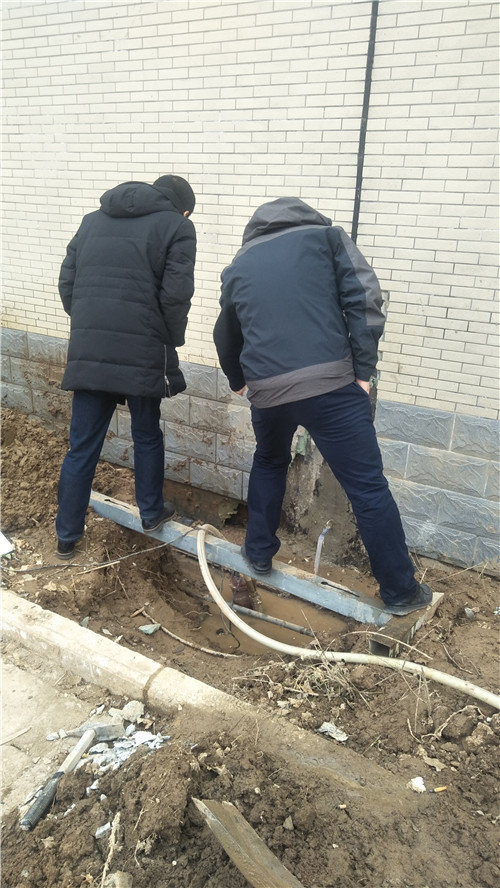 PTN材料應用于西安樂游原水廠水庫底板及側(cè)墻伸縮縫